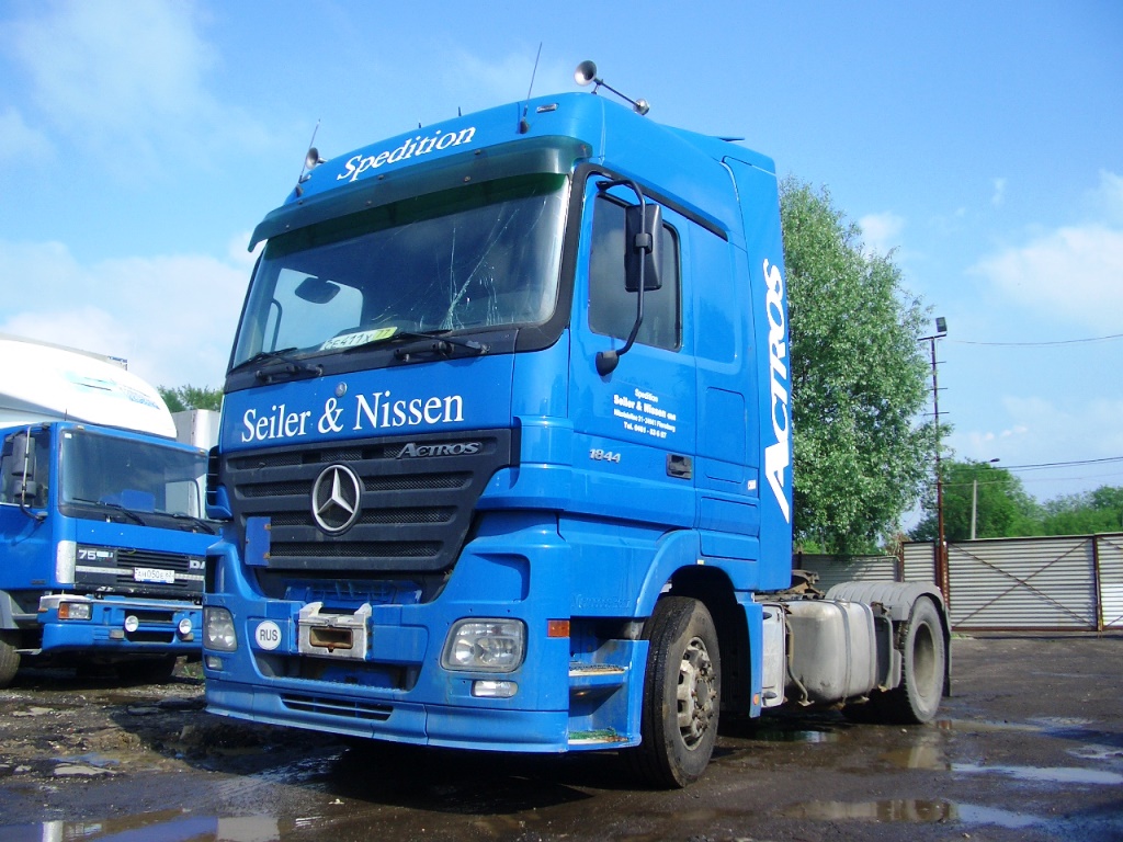 Mercedes benz actros 1844 gewicht #6